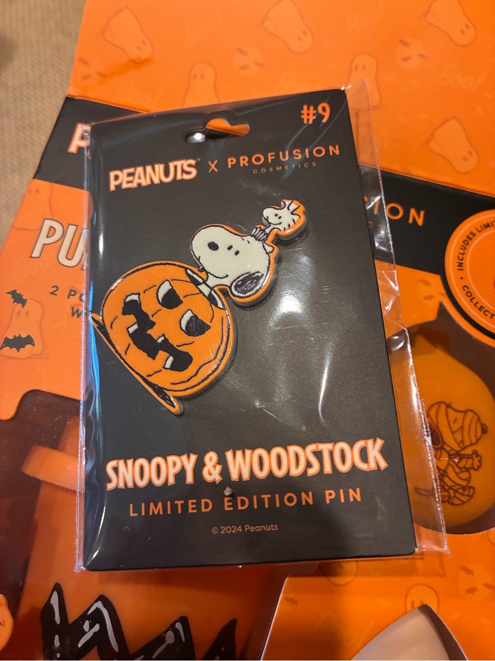 Peanuts x Profusion Pumpkin Blend Sponge Set - limited edition pin - Picture 3 of 4